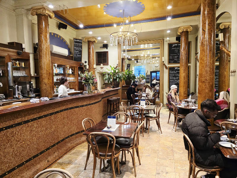 The Grand Café - 84 High St, Oxford | Corner