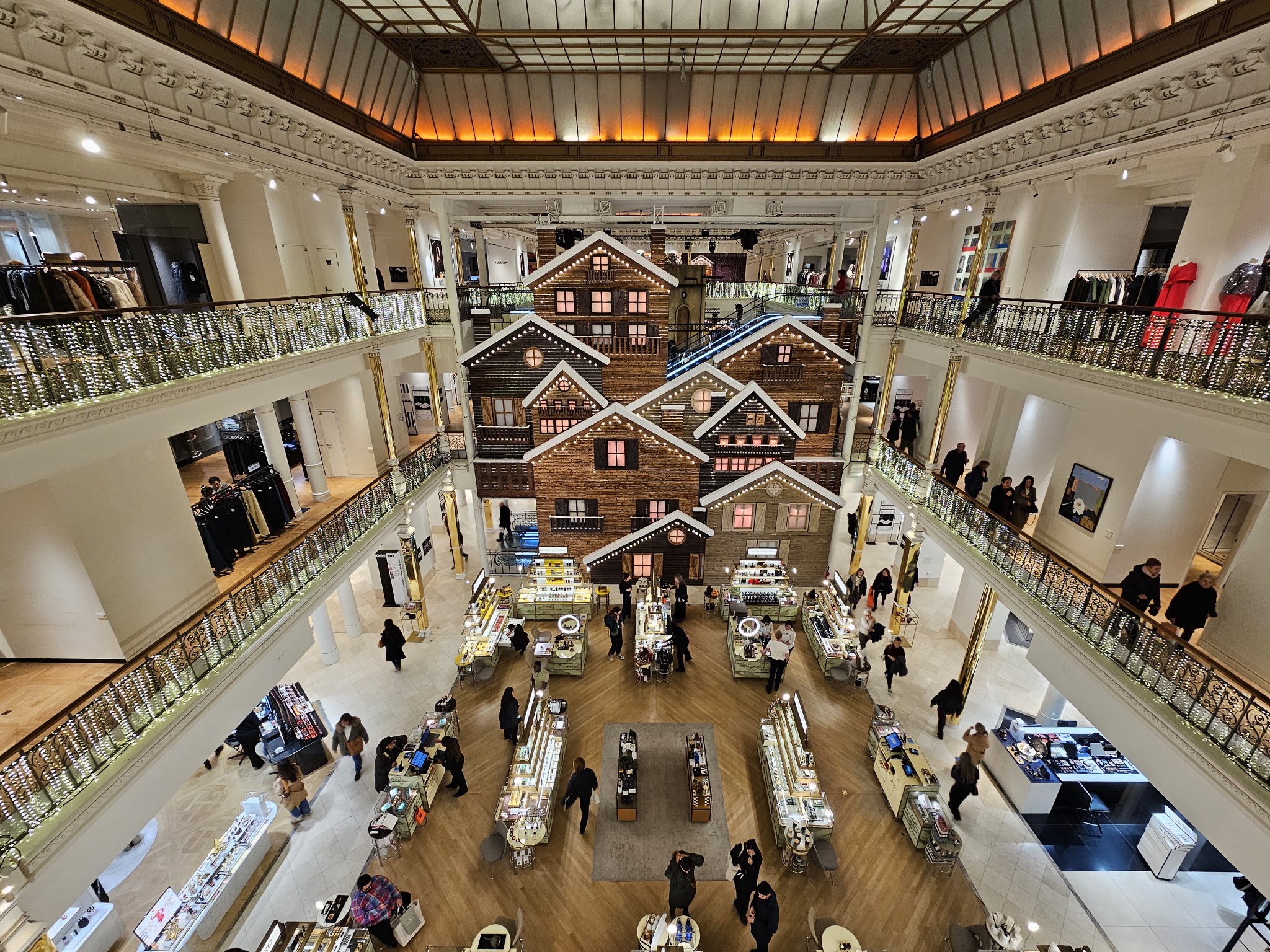 Le Bon Marché - 24 Rue de Sèvres, Paris | Corner