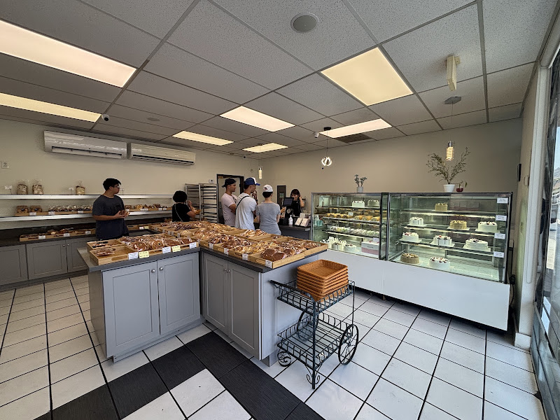 Bleu Bakery - 18889 Colima Rd, Rowland Heights | Corner