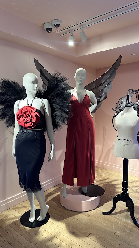 Victoria's Secret & PINK - 640 5th Ave, New York | Corner