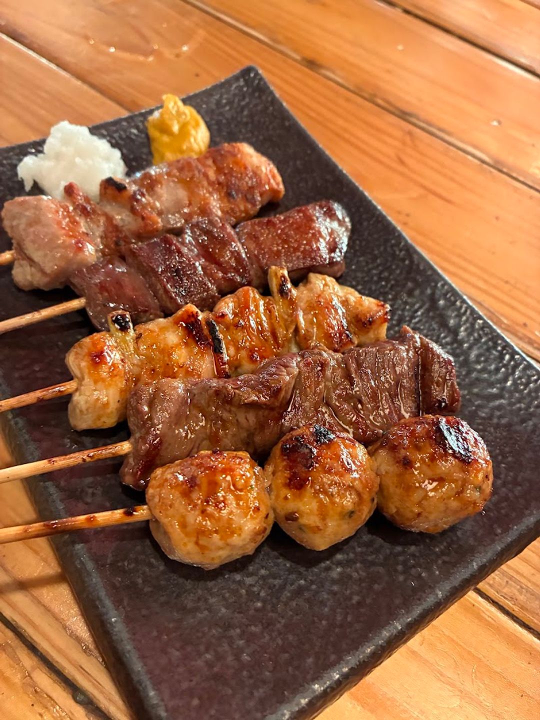 ゴリる屋 Carp Dori Yakitori Japanese Restaurant 2F - 1960 Kapiolani Blvd