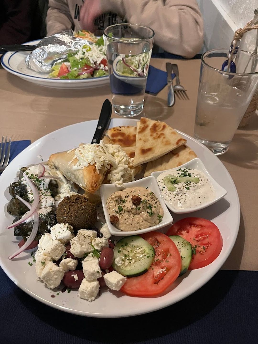Yanni's Greek Restaurant - 7419 Greenwood Ave N, Seattle | Corner
