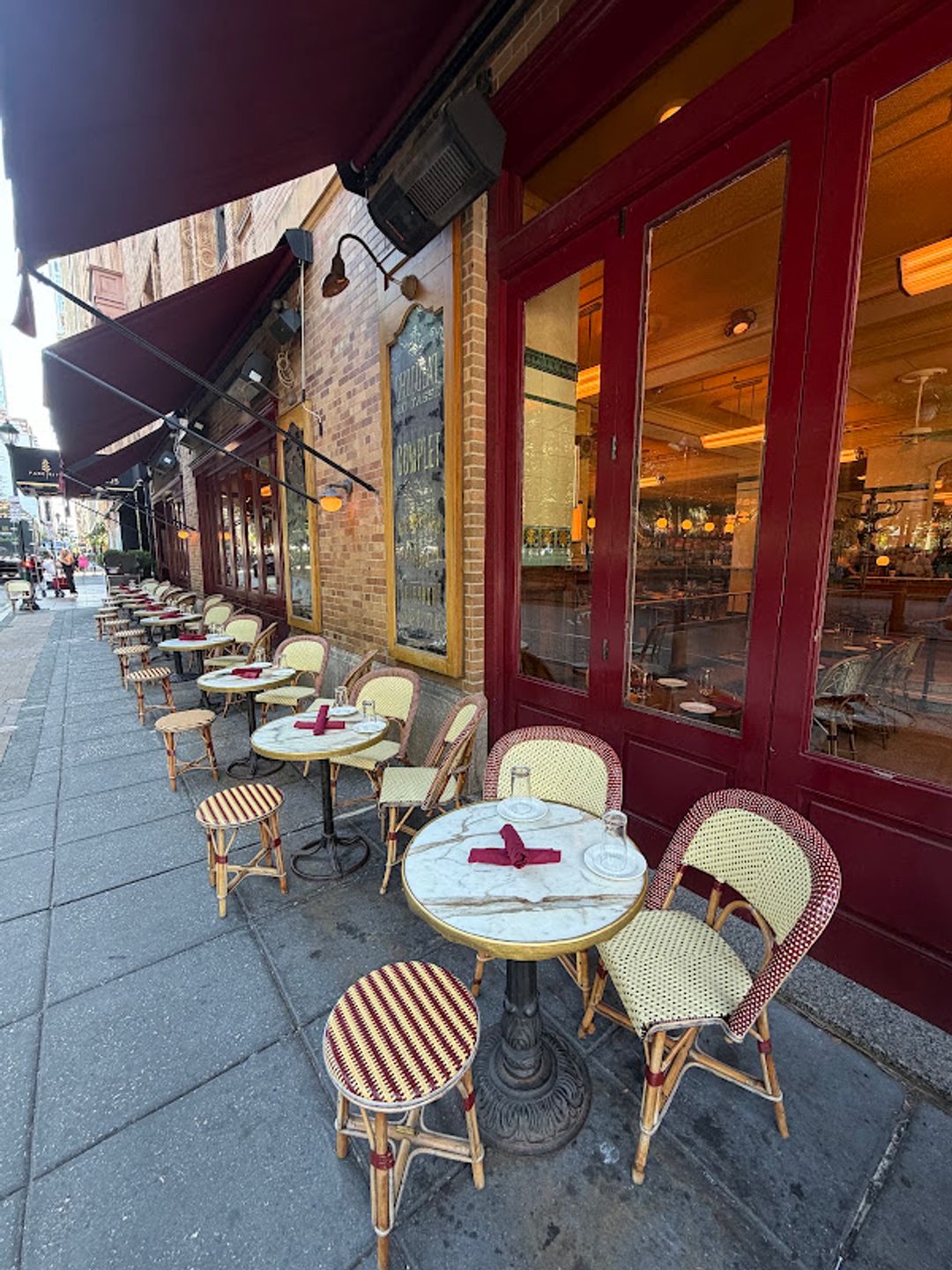 Parc - 227 S 18th St, Philadelphia | Corner