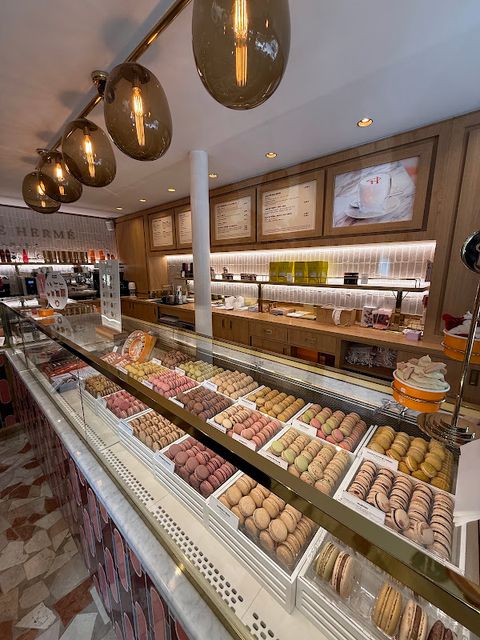 Pierre Hermé Pastries Café Pierre Hermé - 126 Boulevard Saint-Germain, Paris | Corner