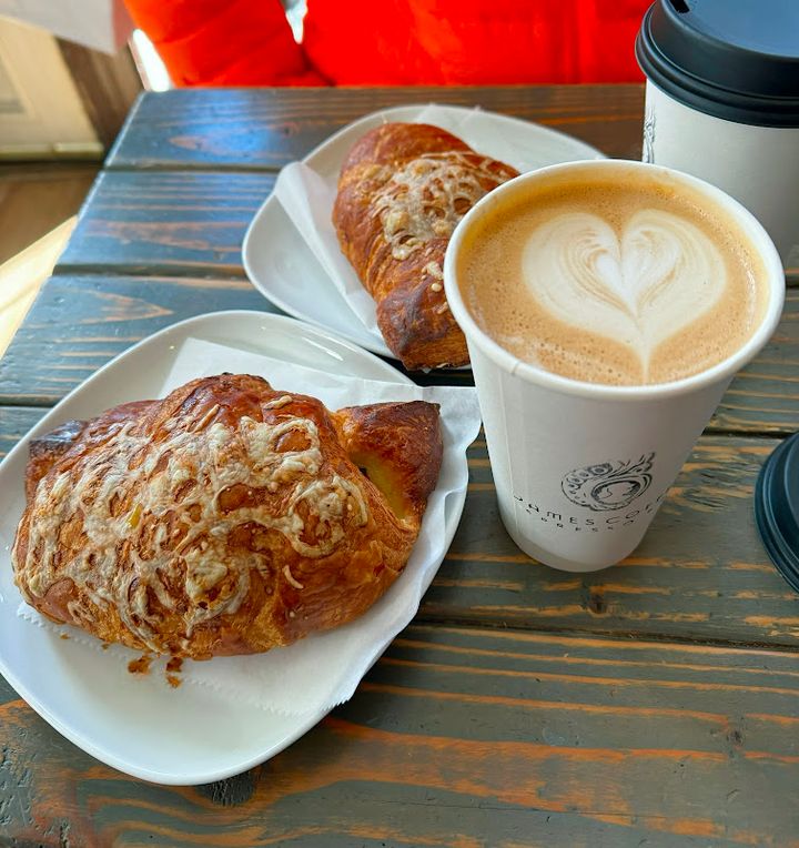 Dames Coffee Espresso Bar - 581 Jersey Ave, Jersey City | Corner