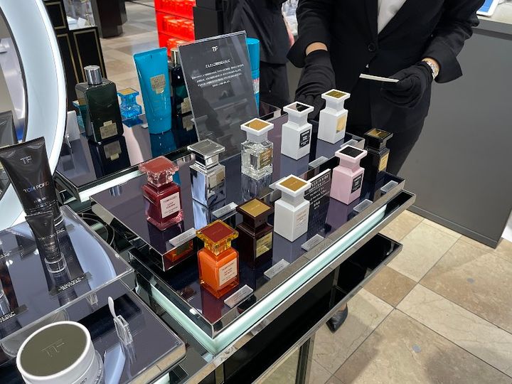 Hankyu Men's Tokyo - 2-chōme-5-1 Yūrakuchō, Chiyoda City | Corner