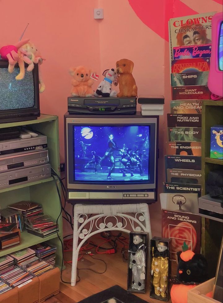 Pink Dreams Vintage - 726 Fredericksburg Rd, San Antonio | Corner