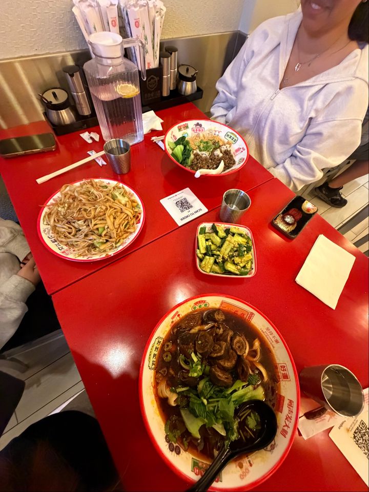李面请 大碗刀削面 Li's Knife Cut Noodle - 121 W 25th Ave, San