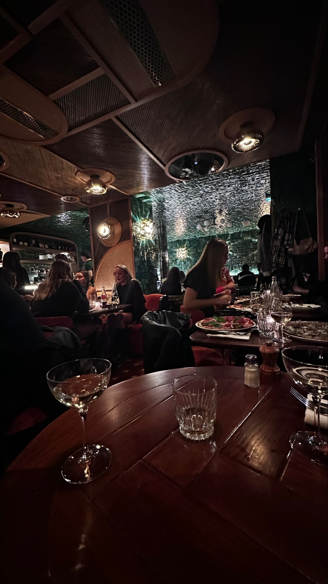STREET パリ Zapi - 7 Rue du 29 Juillet, Paris | Corner