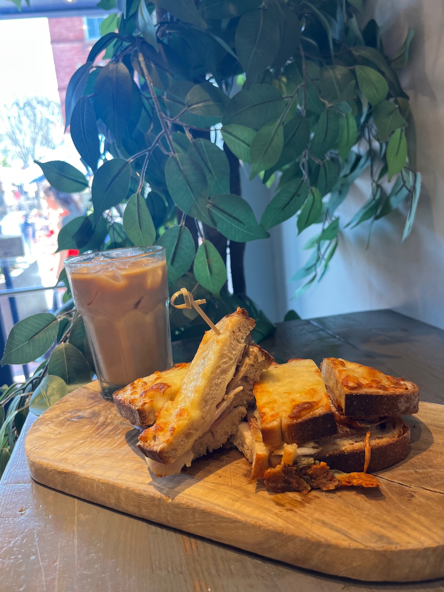 maman - 1353 Wisconsin Ave NW, Washington | Corner