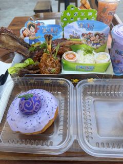 ONE PIECE CAFE - 241 San Pedro St, Los Angeles | Corner