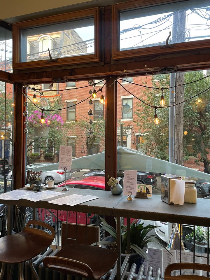 Chapterhouse Cafe & Gallery - 620 S 9th St, Philadelphia | Corner