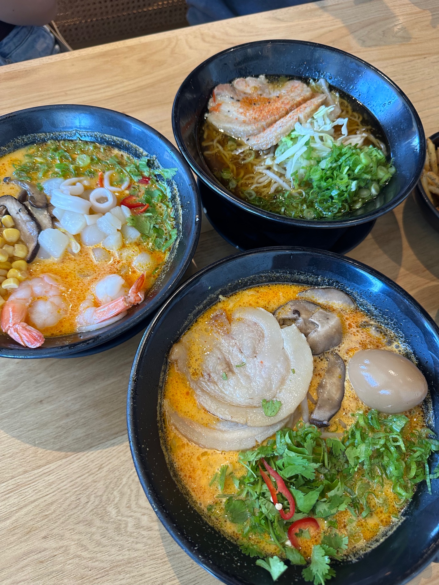 KIN Craft Ramen & Izakaya - 16185 Brookhurst St, Fountain Valley