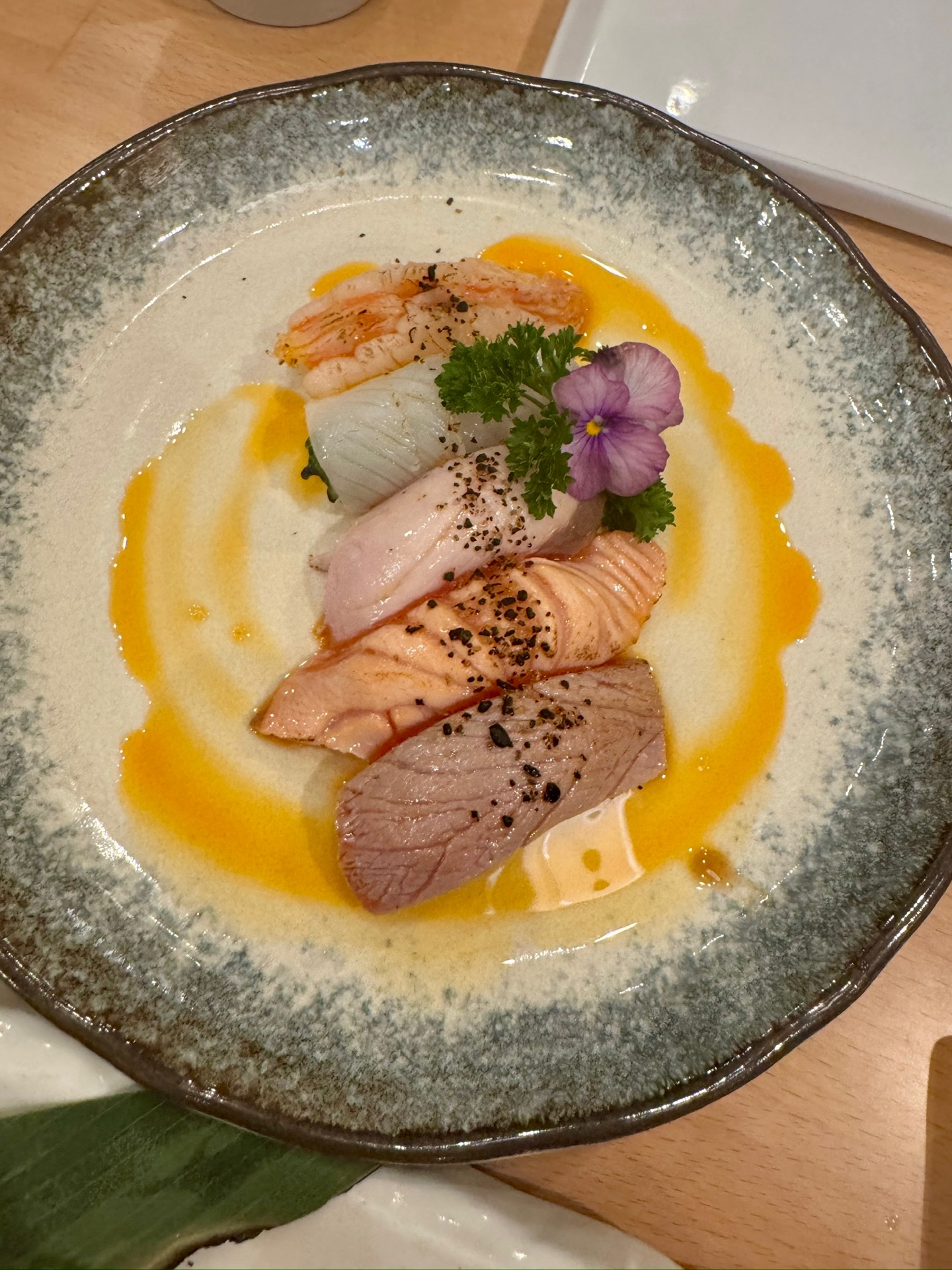 Tsukiyo sushi - 3959 Wilshire Blvd, Los Angeles | Corner