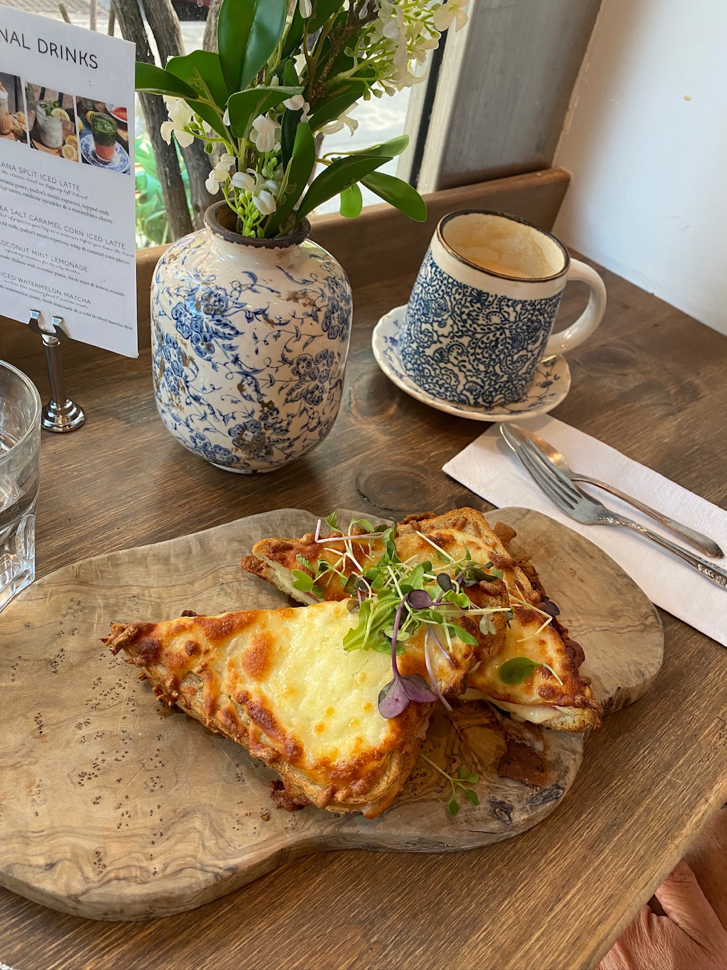 maman - 152 Columbus Ave, New York | Corner