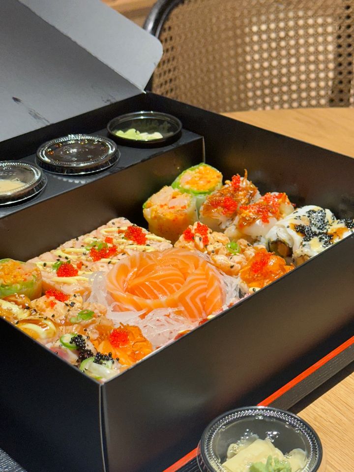 Toro Toro Sushi and Poke - 675 Yonge St, Toronto | Corner