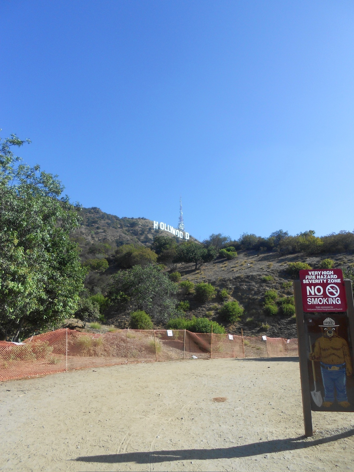 Lake Hollywood Park - 3160 Canyon Lake Dr, Los Angeles | Corner