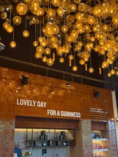Guinness Open Gate Brewery – West Loop - 901 W Kinzie St, Chicago